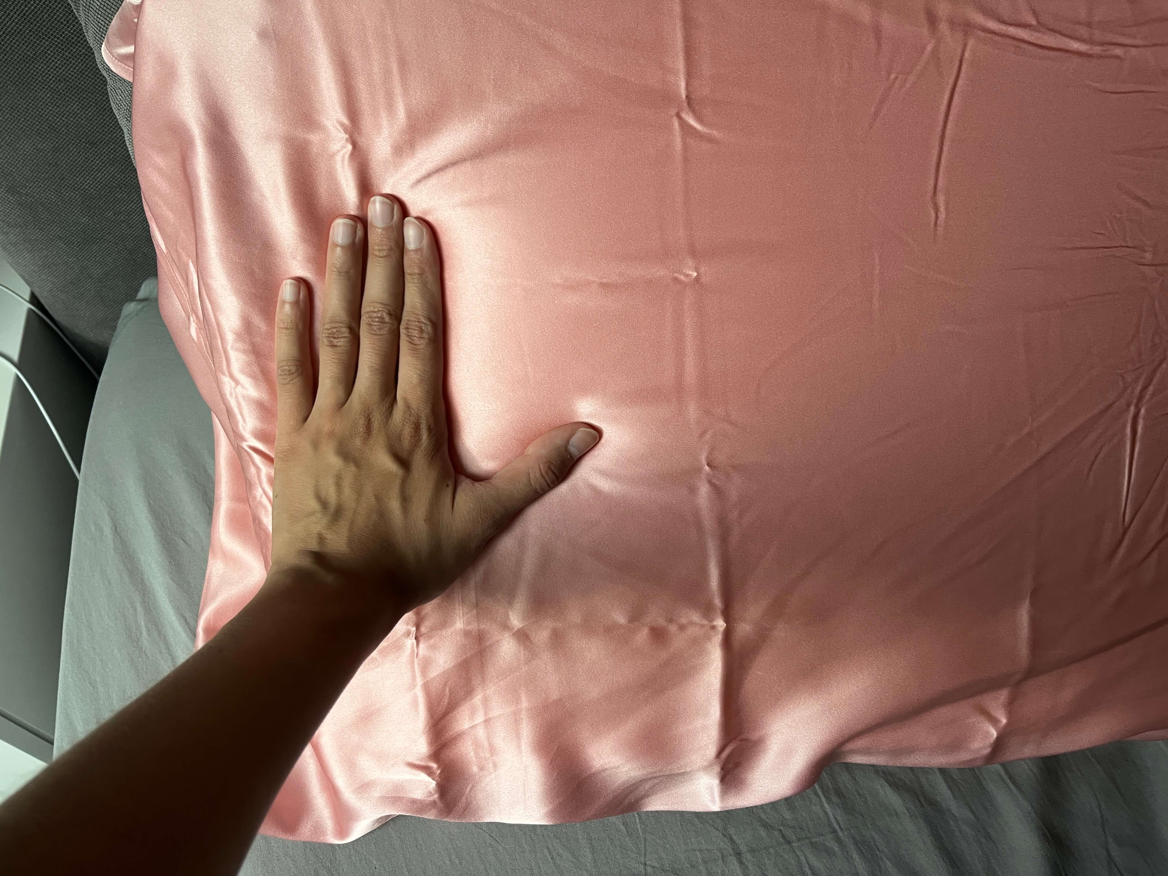 Der Lilia Sleep Seidenkissenbezug